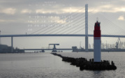 wallpaper April 2018 - pier light Middle Pier Stralsund (D)