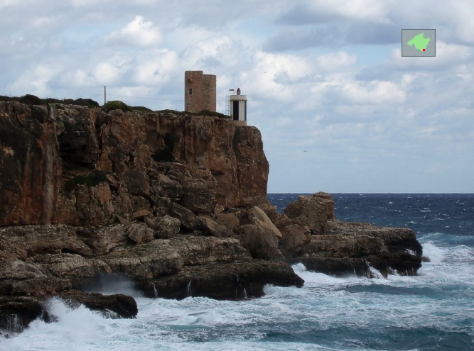 lighthouse Cala Figuera