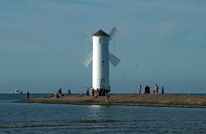 windmill fire winoujcie