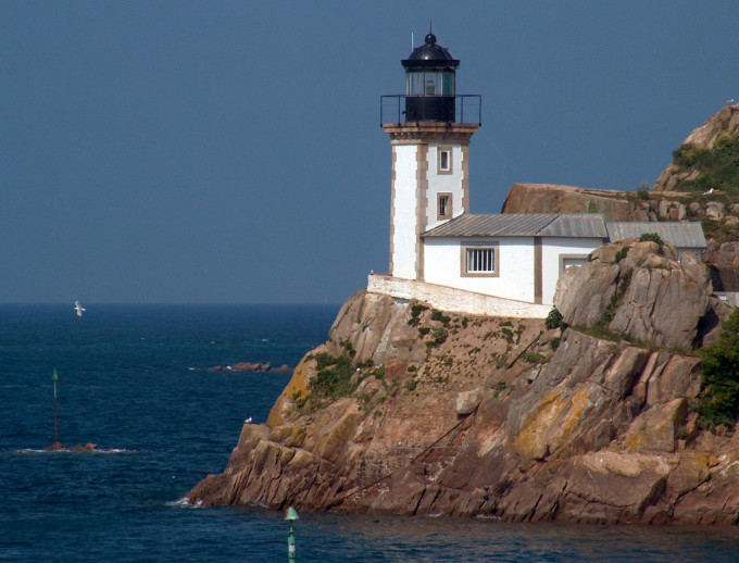 lighthouse Ile Louët