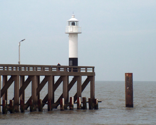 western pier light Blankenberge