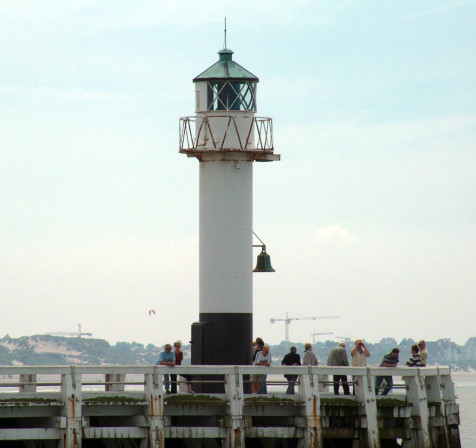 western pier light Nieuwpoort