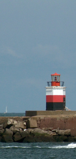 pier light of the channel entrance Ijmuiden