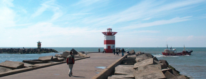 pier lights Scheveningen