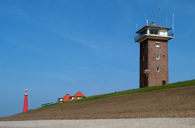 lighthouse Huisduinen