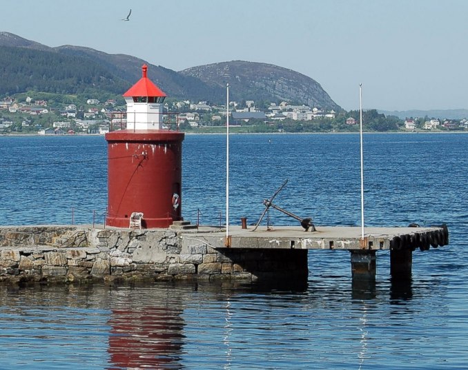pier light Ålesund
