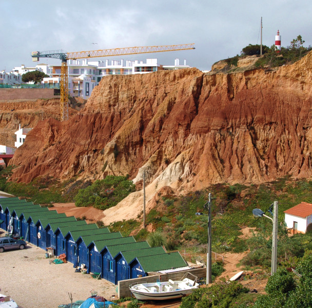 lighthouse Olhos de Água