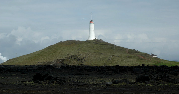 lighthouse Reykjanes