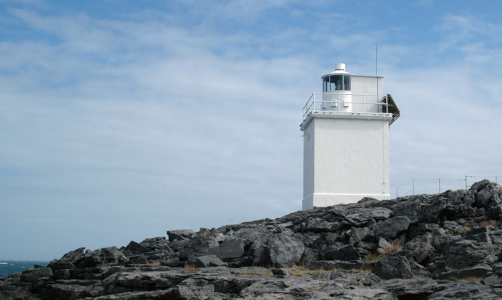 lighthouse Black Head